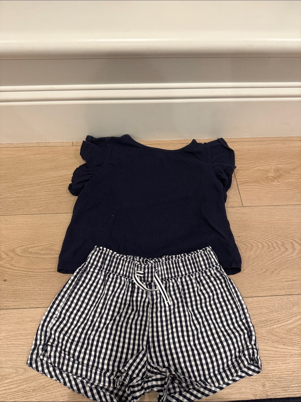 GAP Navy Top with Black & White Gingham Shorts Set